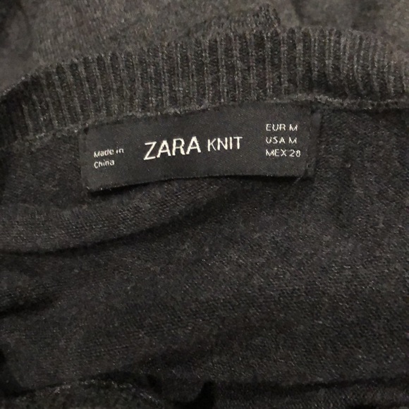 Zara Knit Sweater/Size M - Picture 4 of 4